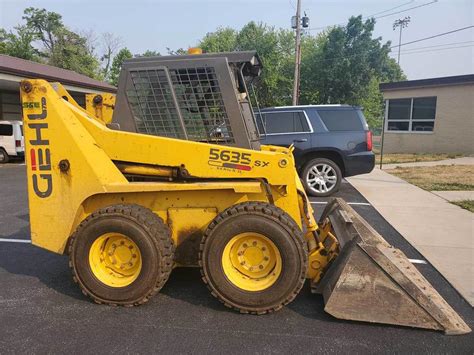 gehl 5635sx skid steer specs|gehl 5635 sxt for sale.